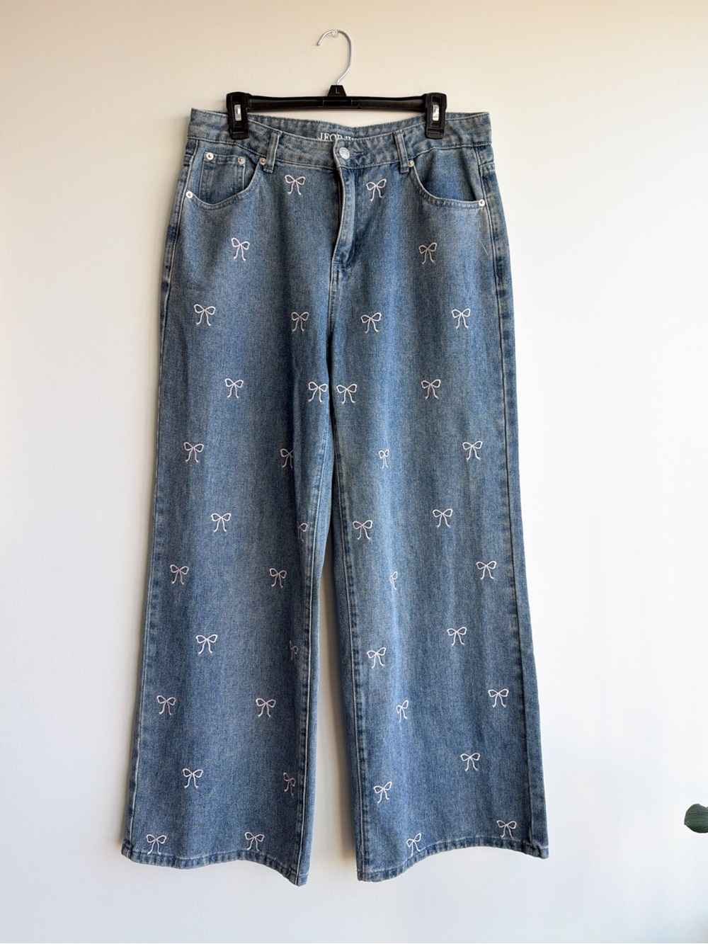 JforJustify Bow  Embroidered Bow Wide-Leg Women Jeans - Light Blue
